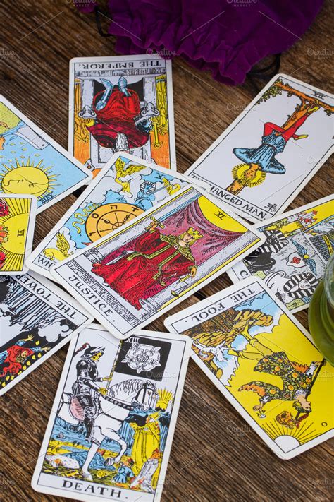 Divination tarot cards